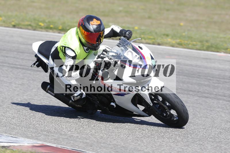 Archiv-2025/03 04.04.2025 TZ Motorsport ADR/Gruppe gruen/2-1